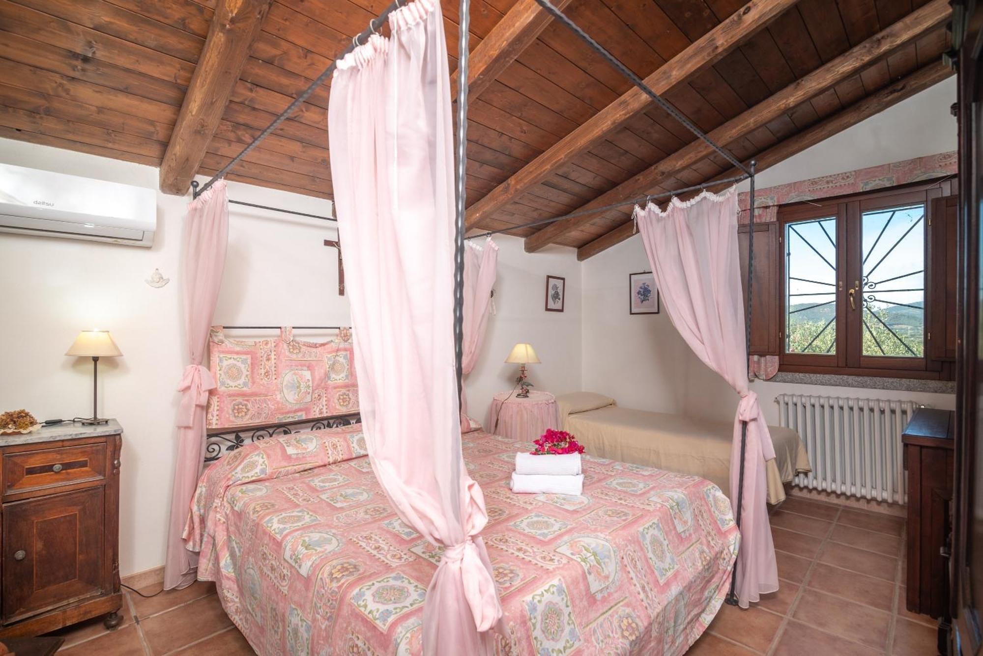 Villa Peditoltu Olbia Exterior foto